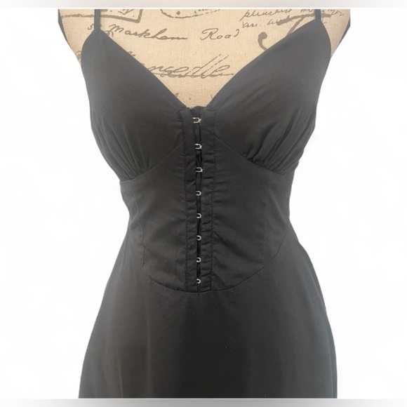 Sincerely Jules Black Midi Dress with Hook Front – Size XS (EUC) 🖤 - Picture 4 of 6